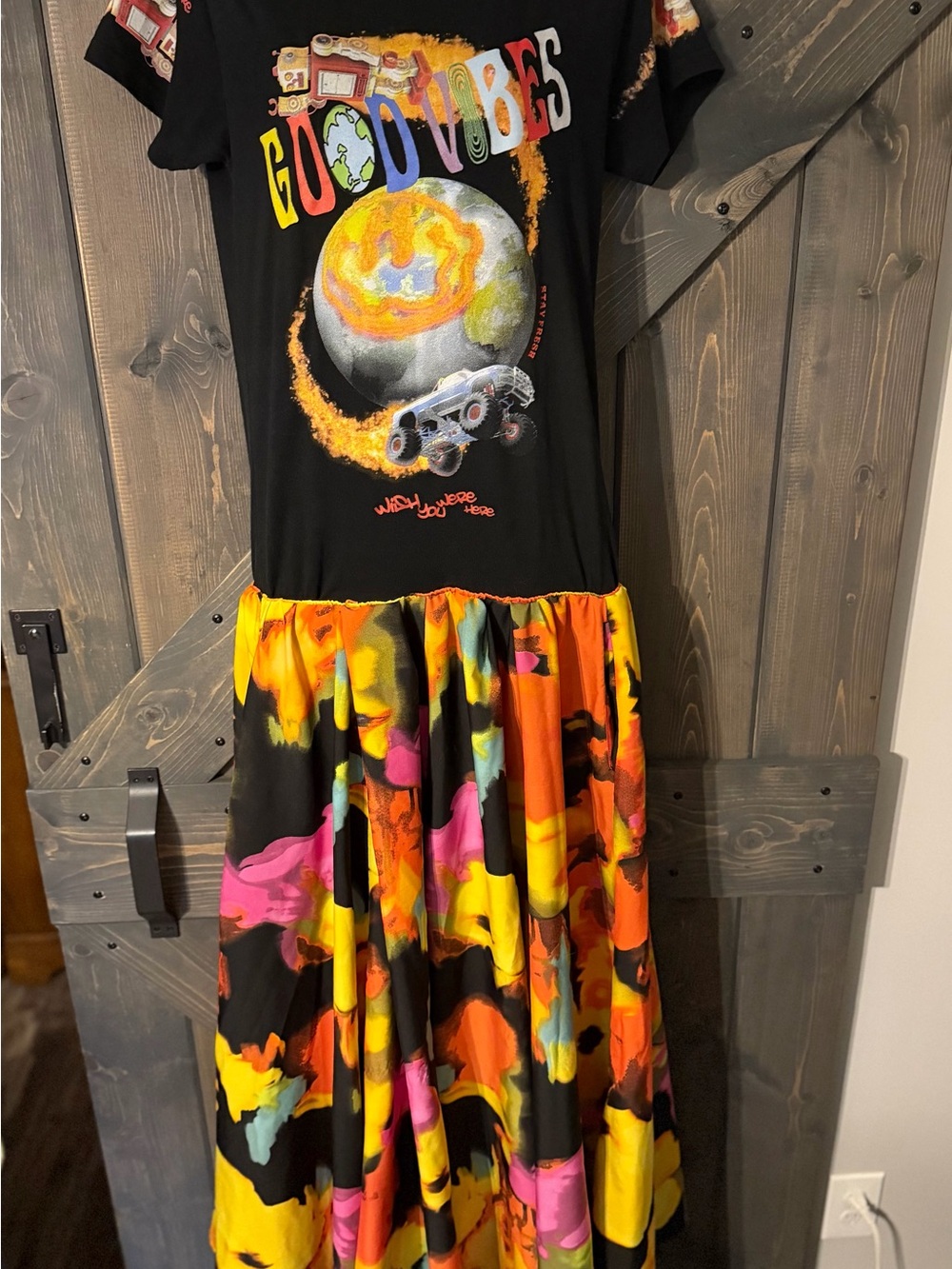 Upcycled Tshirt Dress with full Maxi Skirt - Picture 4 of 9